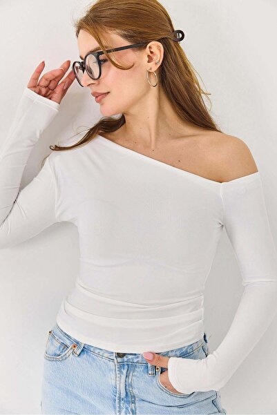 Raneel Kazançlı Alışveriş Women's Asymmetrical Collar Stylish Blouse White