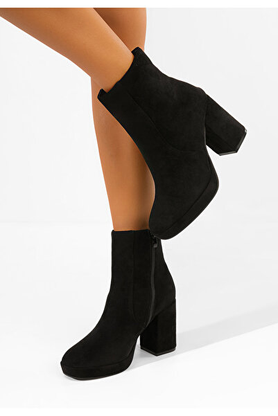 B T Shoes Μαύρα μποτάκια Σύλβανα με χοντρό τακούνι