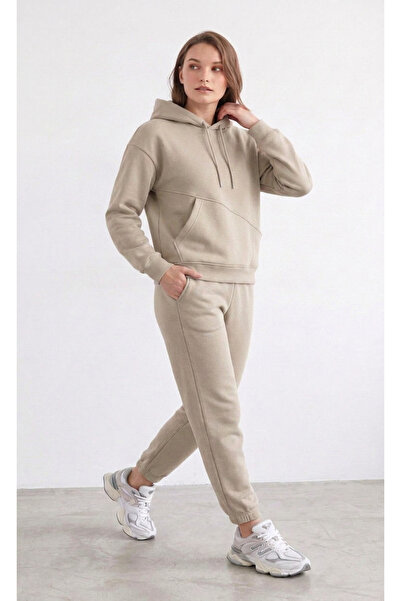 STRAVON Women's 3 Thread Winter Thick Puff Fabric Tracksuit Set with Side Poc...