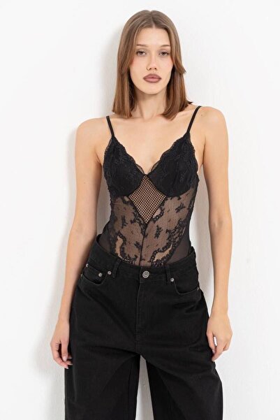 Kikiriki Siyah Dantelli Ve File Detaylı Çıtçıtlı Bodysuit Bluz