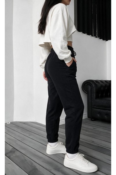 STRAVON Women's Winter 3-Thread Fleece-Lined Casual Basic Sweatpants with Elastic Legs - Black