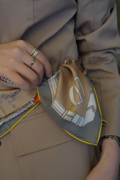 diorel Eșarfă cu model H, 100% mătase twill - Galben