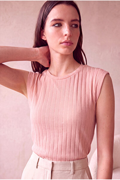WESTMARK LONDON Women's Viscose Blended Ribbed Textured Pink Short Sleeve Cre...