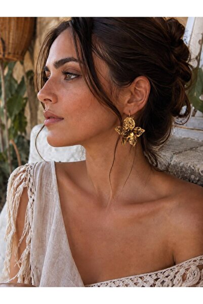SHELA Kadın Gold Dokulu Büyük Çiçek Sallantılı Küpe Zara Model Vintage Tasarım