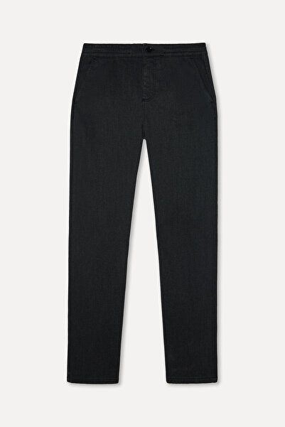 Mudo Men's Black Straight Fit Pants
