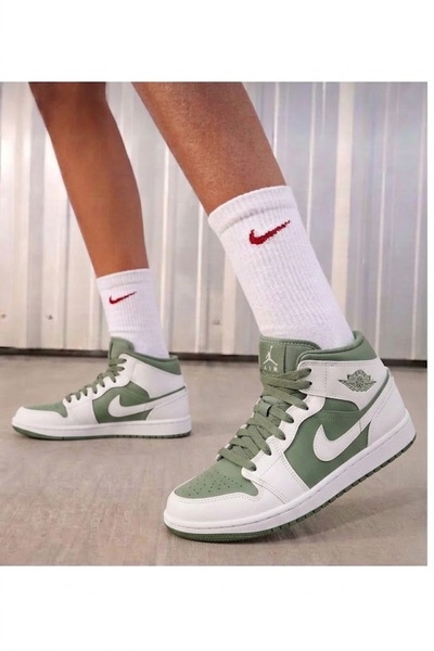 Nike Air Jordan 1 Mid Gs Unisex Spor Ayakkabısı 23-107 ( SPORTİKS ) DAR KALIP...