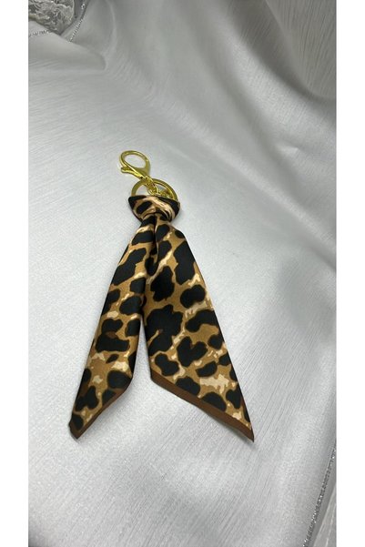 ZRN AKSESUAR Keychain – Stylish Scarf Detailed Bag & Keychain Accessory with Stylish Charm Gold Color Clip
