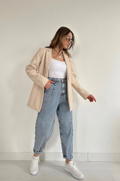 LUMU Women's Beige Buttoned Leather Jacket