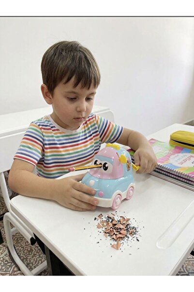 ÇEÇEN HOME Brons Sevimli Araba Tasarımlı Hazneli Çevirmeli Masaüstü Kalemtraş...