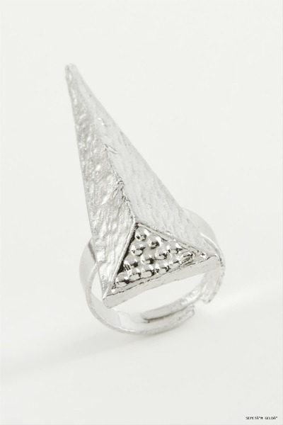 ZERO LAND Spt-Gld Pyramid Metal Ring (234754) Silver Color