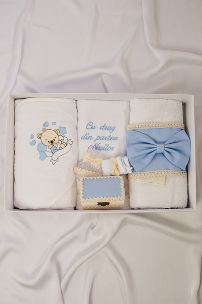 Happy Bears Trusou botez de vara pentru baieti, 7 piese, “Ursulet bebelus”, b...