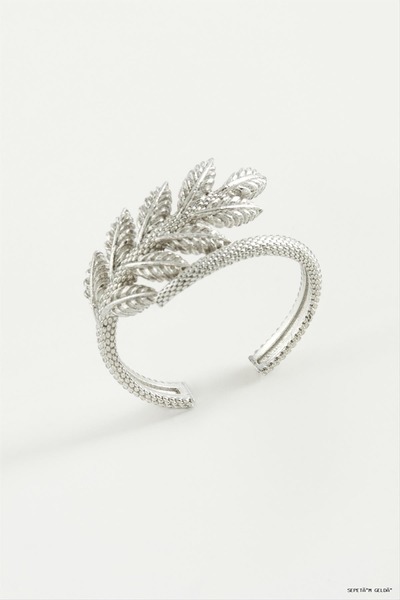 ZERO LAND Spt-Gld Leaf Metal Ring (234737) Silver Color