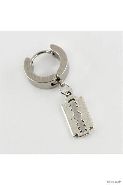 ZERO LAND Spt-Gld Razor Figure Steel Men's Earring 1 Piece (01043) Silver Color
