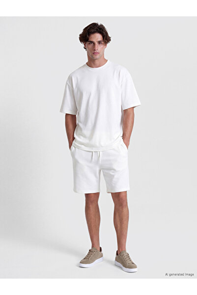 LC Waikiki Peak New Season White Regular Fit Men's Shorts