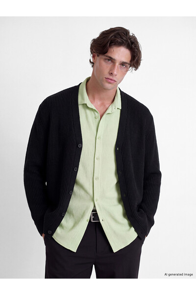 LC Waikiki Ozmarka New Season Black Standard Fit V-Neck Men's Knitwear Cardigan