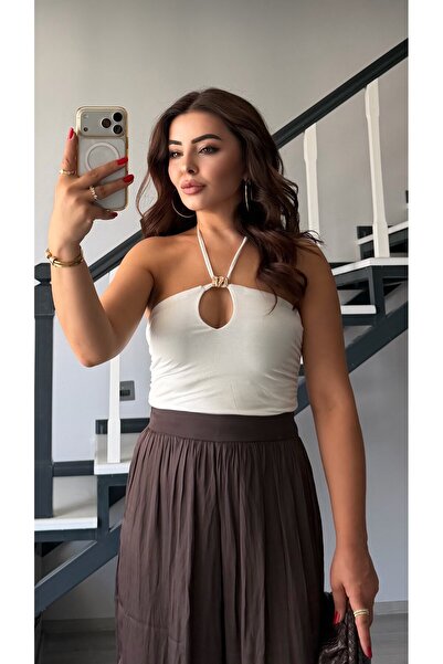 Oslove Ecru Gold Accessory Detailed Halter Neck Blouse
