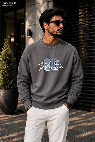 caddekombin Men's the Winner Printed Round Neck Sweatshirt