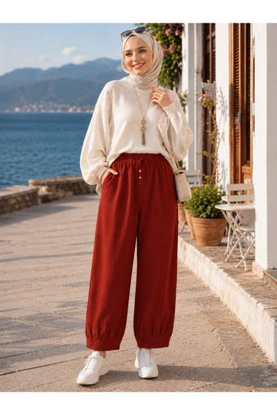 moonra collection Red Loose-Fit Muslin Hijab Pants