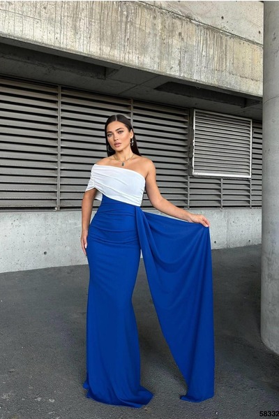 Euro Class Flexible Crepe Fabric One Shoulder Evening Dress