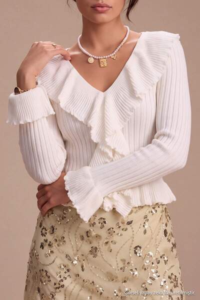 Trendyol Collection Ecru V-Neck Ruffled Spanish Sleeve Knitwear Cardigan Twoa...