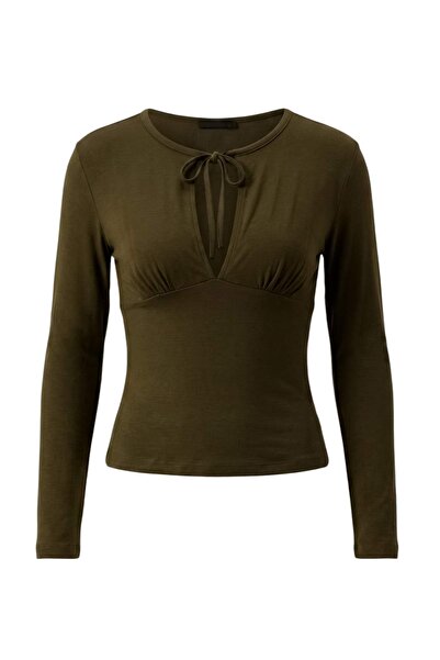 Trendyol Collection Khaki Fitted Keyhole Collar Crop/Short Soft Knitted Blous...