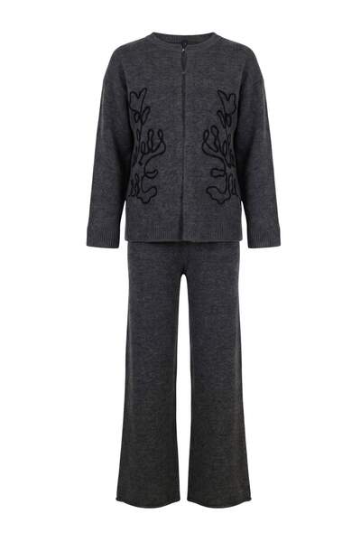 Trendyol Modest Ανθρακί Πλεκτό Σετ Ρούχων με Απαλή Υφή, Υπερμεγέθη, Χρώμα Βάφ...