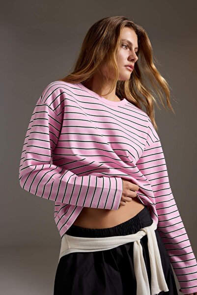 Trendyol Collection Pink Striped Premium Oversize/Wide Cut Crew Neck Interloc...