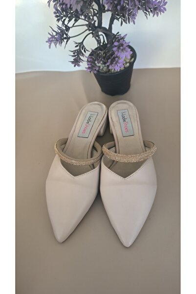 LADİESHOE Stone Detailed Front Strap Skin Sandals