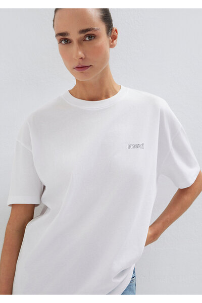 Mavi Logo Baskılı Beyaz Tişört Loose Fit / Bol Rahat Kesim 1611309-620