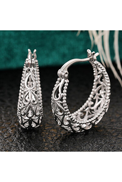 Choice E2540 Huitan Graceful Hollow-out Design Hoop Earrings Lady Elegant Del...