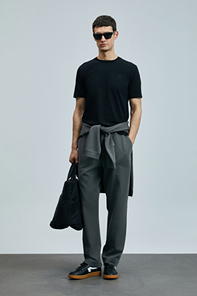 Lufian Pablo Modern Graphic T-Shirt Black