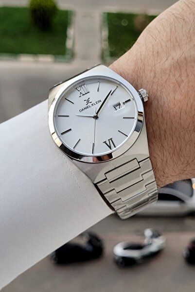 Daniel Klein Silver Color Gift Boxed 41.5 mm Men's Wristwatch