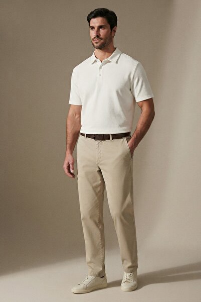 Maccali Men's Casual Textured Short Sleeve White Polo Collar T-Shirt