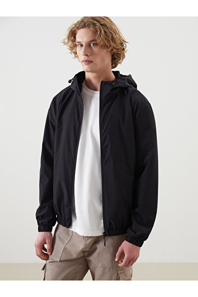 LC Waikiki Alita City Standard Fit Hooded Men's Raincoat with a Difference