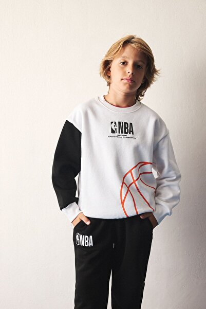 DeFacto Hanorac NBA cu gât rotund, din țesătură groasă și moale, pentru băieț...