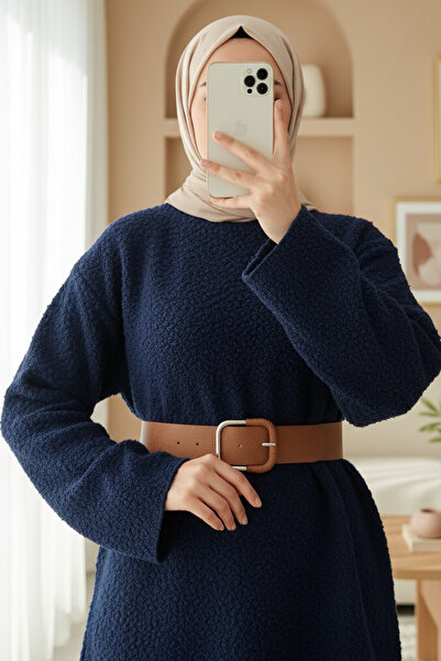 Modamorfo Thick Belted Boucle Sweater -Laci