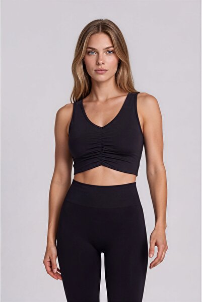 Vitrin Önü Büzgülü Crop Sporcu Atlet