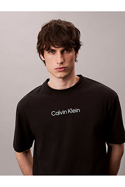 Calvin Klein Men's Regular Fit Round Neck Cotton Logo Detailed Short Sleeve B...