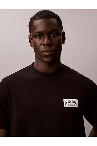 Calvin Klein Erkek Regular Fit Yuvarlak Yakalı Logo Etiketli Pamuklu Kısa Kollu Siyah T-Shirt