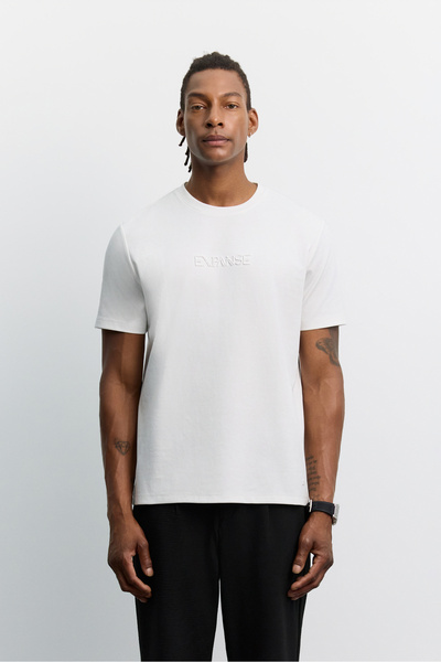 Avva Men's White Crew Neck Cotton Easy-Iron Regular Fit T-Shirt A62Y1017