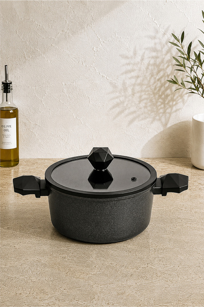 Gigilli Gal Diamond Deep Pot 24 cm