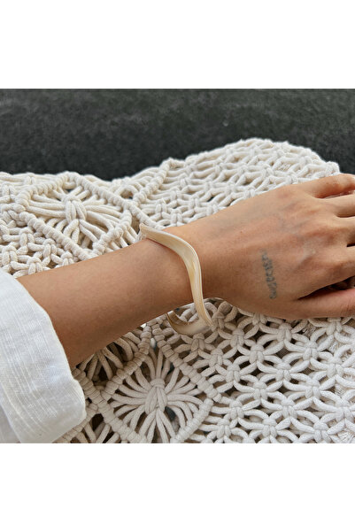 Choice E00K1MB02946 Ingemark 3 Styles Elegant Resin Acrylic Geometric Bangles...