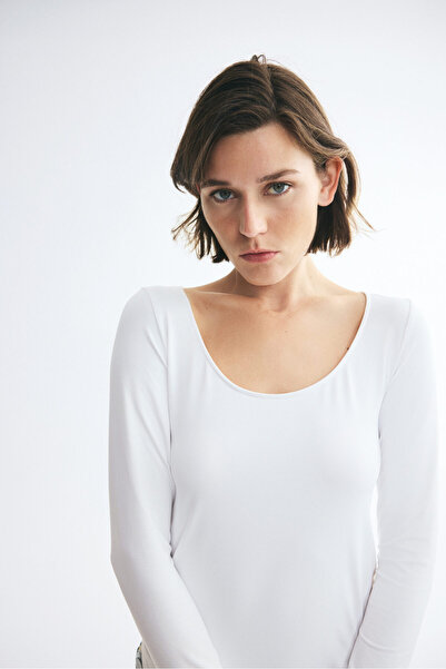 H&M Uzun Kollu ve Derin Yuvarlak Yakalı Üst