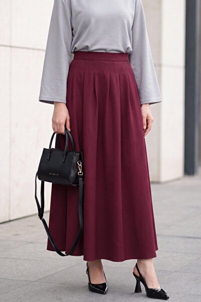 Modamorfo Pleated Crepe Skirt with Zipper Pocket -Burgundy