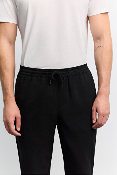 Avva Erkek Siyah Beli Lastikli Bağcıklı Duble Paça Jogger Relaxed Fit Pantolon E003000