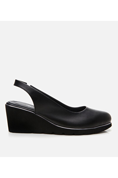Hotiç Damen-Lederschuhe mit schwarzer Schnalle und Keilabsatz