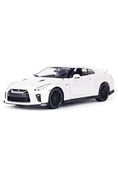 BBURAGO 2017 1:24 Nissan Gt R Beyaz Model Araba