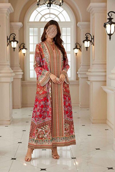 Safa Haute Couture جلابية أنيقة بنقوش مميزة وألوان زاهية