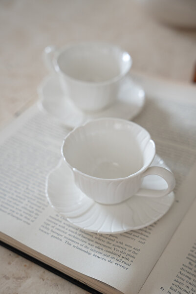 Dekorzdükkan Fleur Set of 2 Porcelain Coffee Cups – White