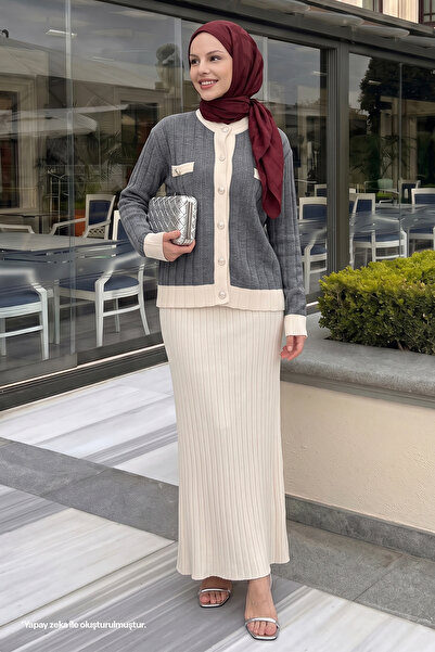InStyle Anthracite Knitwear Set with Skirt and Cardigan